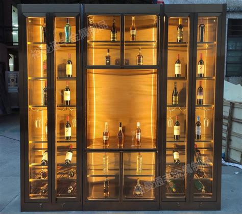 不锈钢酒柜酒架制作酒窖地下室高档白酒异形双门玻璃轻奢金属酒柜-阿里巴巴