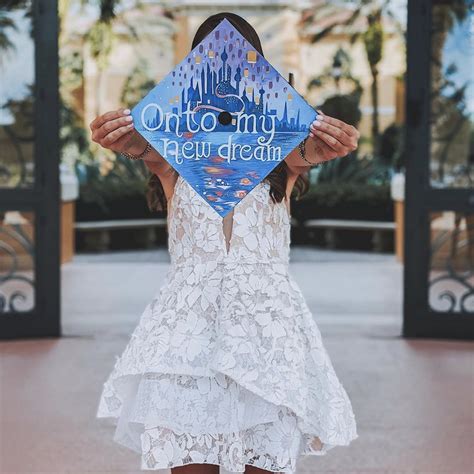 Funny Disney Graduation Cap Ideas | atelier-yuwa.ciao.jp