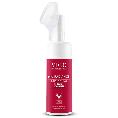 VLCC Pro Radiance Skin Brightening Foaming Face wash Cleanses ...