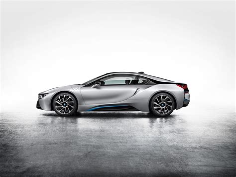 BMW i8 (2014 - Present): Profile, Specifications, Reviews & Buyer Guide
