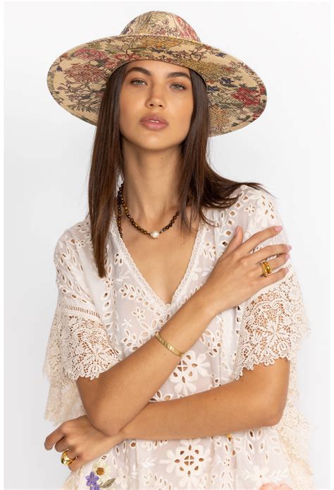 Buy METALLI BEACH HAT | Johnny Was