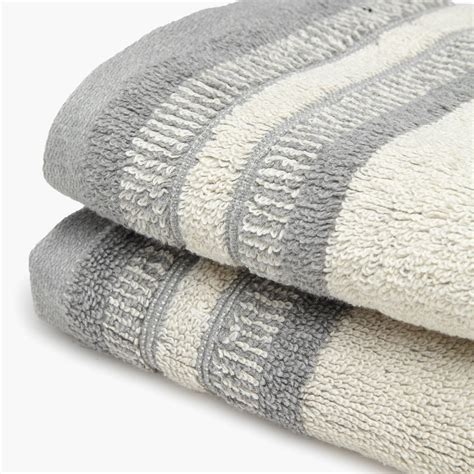 SPACES Bamboo Charcoal Solid Hand Towel- Set of 2 Pcs. | Multicolour ...