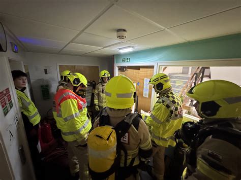 High-Rise Traning 的图像结果