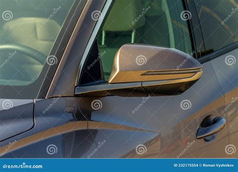 Front View Mirror 的图像结果