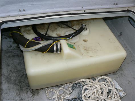 Winter maintenance|Water in Fuel tanks|European Marine services ...