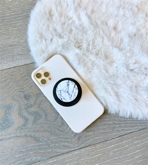 MagSafe Compatible PopSocket - Graceful Glam By Danielle Schucker