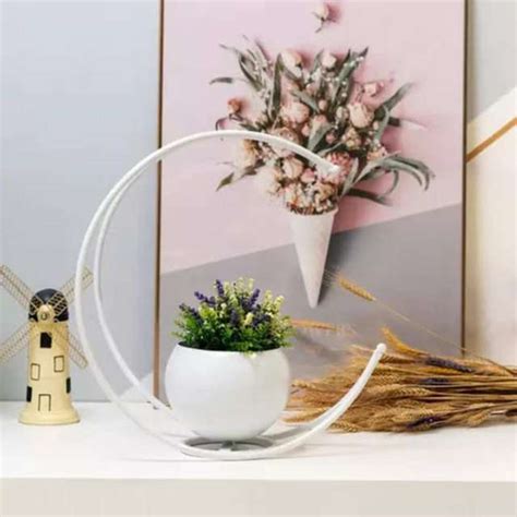 Vases - Buy Stylish Flower Vases Online at the Best Price | Shopsy