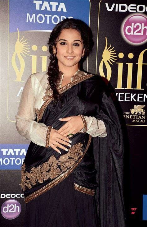 Vidya turns flora queen | Femina.in