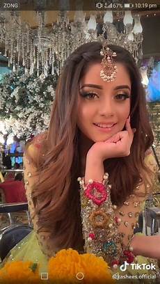 Hair Style F by Kashee Makeup In 2019 Indian Wedding Hair Style F