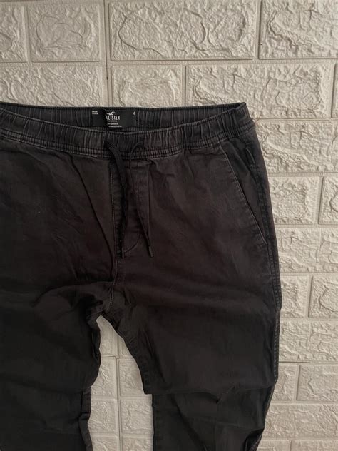 Sam Original RD | Yoguer hollister de vestír size M disponible 750 pesos VENDIDO 🔴🔴🔴🔴🔴🔴🔴🔴🔴🔴 ...