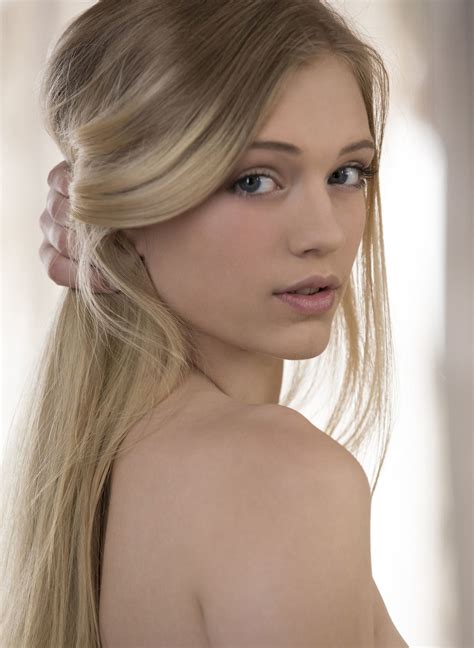 Faces: Alex Grey - 20 April 1996