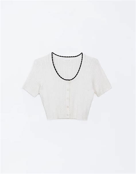 U Neckline Cable Knit Button Up Crop Top - AIR SPACE