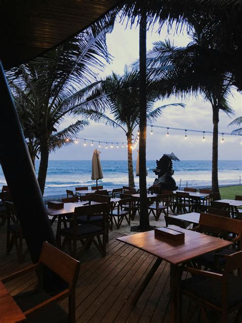 Beach Restaurant 的图像结果