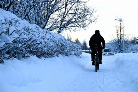 Winter Cycling 的图像结果