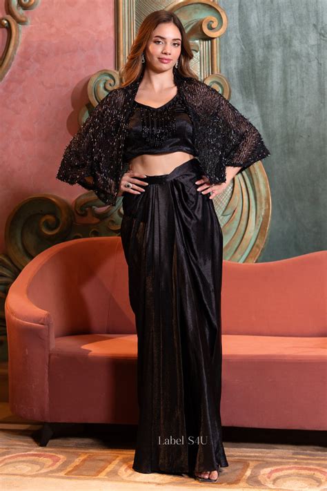 Victoria Moonlit-Cape Set – Label S4U