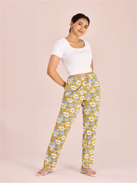 Yellow Cotton Knit Printed Lounge Pants – Go Colors India