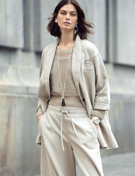 Lookbook Search 的图像结果