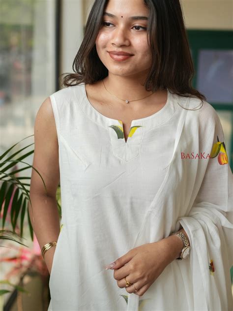 Pearl White Hand Painted MUL MUL Suit Set (3 pcs.) – BaSaKa
