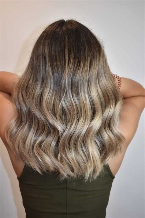 The Bleach-to-Developer Ratio: How to Avoid a Bleaching Nightmare