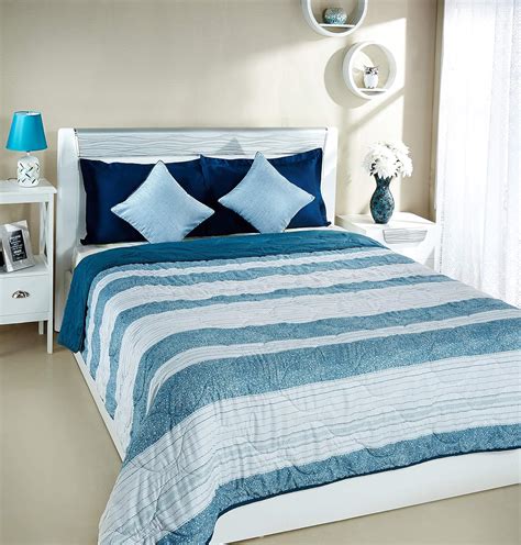 Buy Amazon Brand - SolimoBrickline Microfibre Printed Quilt Blanket ...