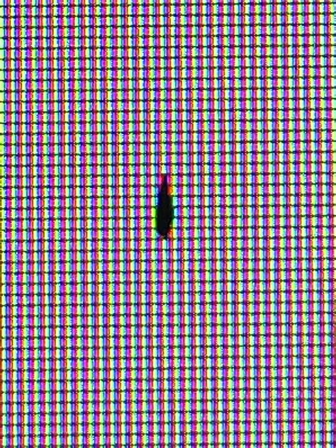 Are these dead pixels or something stuck in the screen? : r/Hisense