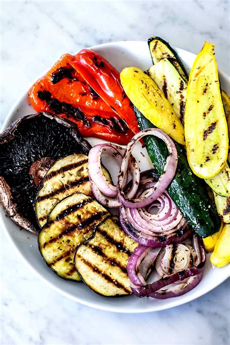 Easiest Grilled Vegetables Recipe (+Grill Times) - foodiecrush