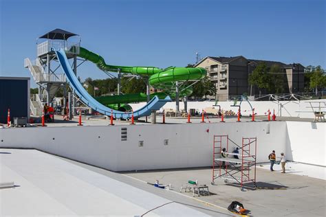 Familiar favorites and new features alike dazzle in soon-to-open Island ...