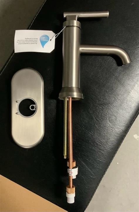 Pfister Capistrano Spot Defense Matte Black 4-in centerset 1-Handle ...