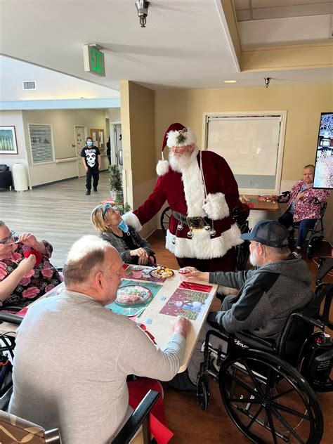 Skylake Post Acute on LinkedIn: #happyholidays #holidayspirit # ...