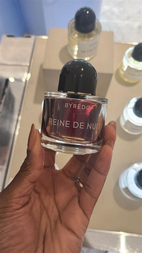 Finally Mustered up the courage to walk into Saks on 5th Avenue here in ...