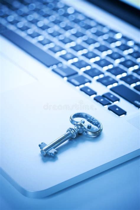 Security Key for Computer 的图像结果