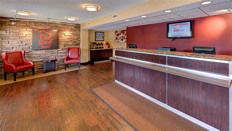 RED ROOF INN CHAPEL HILL - UNC (Durham) - Hotel Reviews, Photos, Rate ...