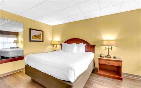 The Academy Hotel | Hotels Colorado Springs, Colorado