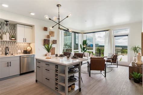 Apartments for Rent in Bellevue, WA | Bellevue 10 | Home