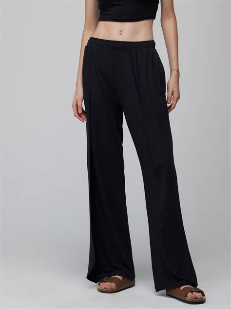 Black Ease Flare Pants – CAVA Athleisure Pvt Ltd