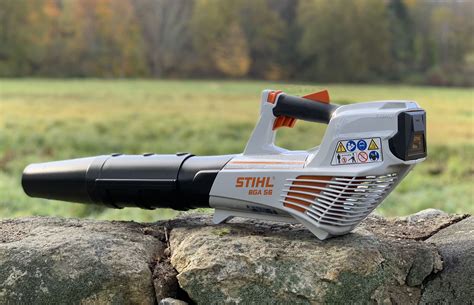 Best Leaf Blower Reviews - Gas Powered Leaf Blowers