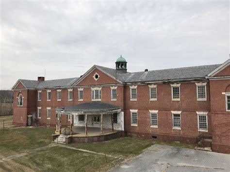 Springfield Hospital Center, Warfield Complex : r/abandoned