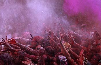 Holi splashes Delhi with colours | See photos - India Today