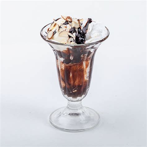 Sundae results in Tilak Nagar, New Delhi - magicpin | July, 2022