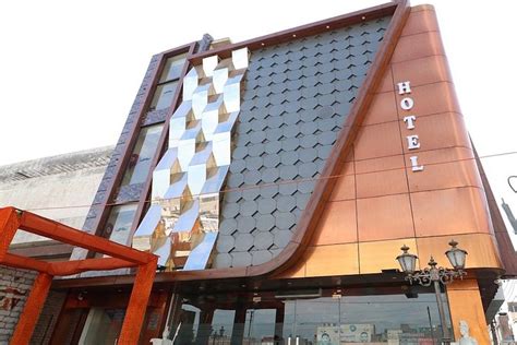 HOTEL V2V (Ludhiana, Punjab) - Hotel Reviews & Photos - Tripadvisor