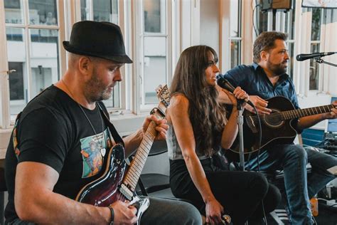 The Super 5 Acoustic Trio return to Brookhaven Pub!, Brookhaven Pub and ...