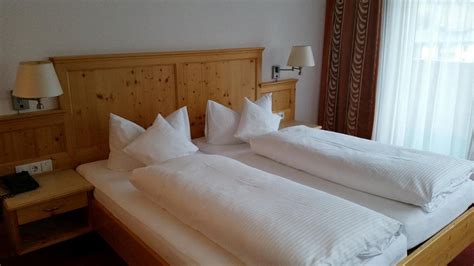 HOTEL TROSCHANA (Flirsch) - Inn Reviews, Photos, Rate Comparison ...