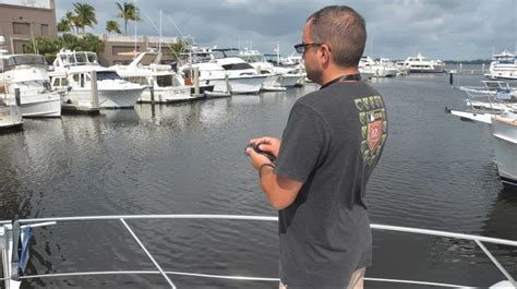 Dockmate Wireless Remote Control Docking System 的图像结果