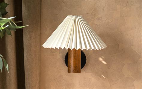 Fanny Wall Lamp - Perfect Bedside Wall Lamp