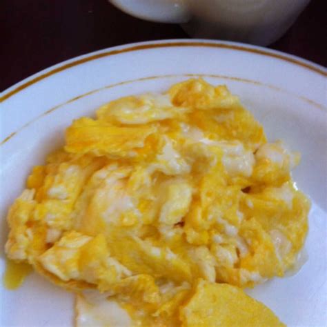 Nutritional Information For 2 Scrambled Eggs - NutritionFactsHub.com