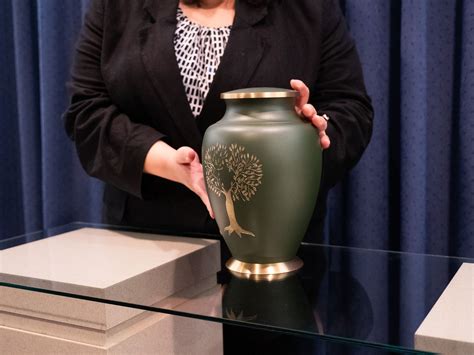 Cremation Services | Meredith Funeral Home