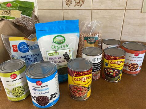 Black Beans vs Pinto Beans - Sandra Gentleman