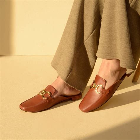 Mules – Dip Your Toes