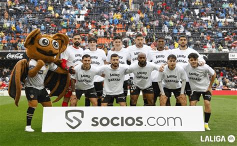 Los récords de José Gayà en el Valencia CF: 350 partidos oficiales