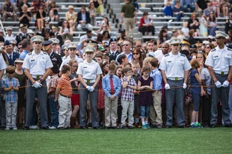USMA Class of 2017 Graduation: So Others May Dream | Article | The ...